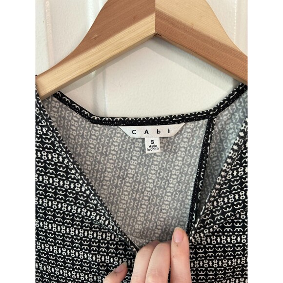 Cabi Twist Back Black And White Midi Dress Size Small - Picture 2 of 9